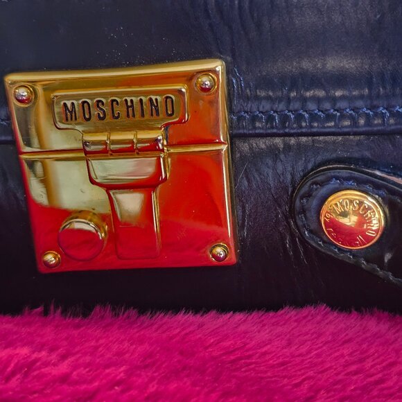 Rare Moschino Redwall Leather Belt sz 44